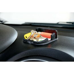 Protiskluzová silikonová podložka / držák telefonu LAMPA 18,5  x 9,5 cm černá