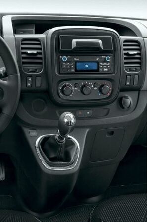 Redukce pro 9" autorádio Opel Vivaro 2014-, Renault Trafic 2014-