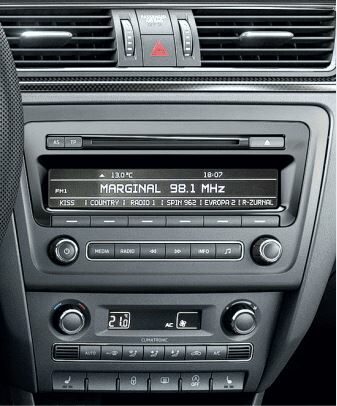 Redukce pro 9" autorádio Škoda Rapid 07/2012-