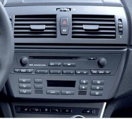 Redukce pro 9" autorádio BMW X3 (E83) 2004-2010