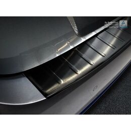 Ochranná lišta hrany kufru - Nissan Leaf II (2E1) 2017-> černá