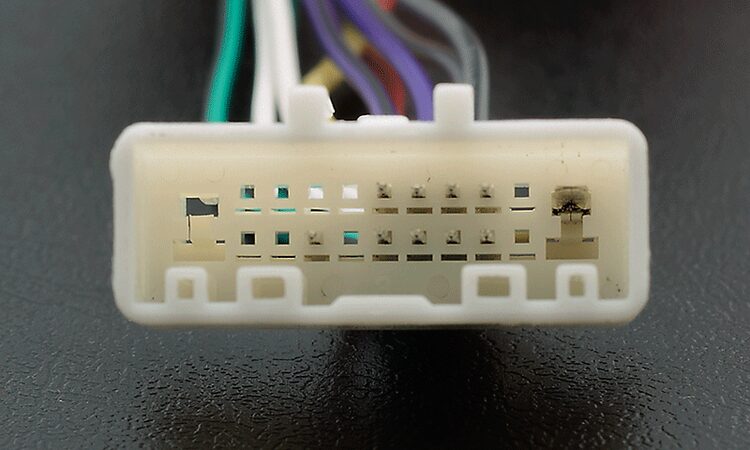 x Konektor ISO Subaru 07-, Nissan 07-, Opel 2014-, Renault Twingo 09/2014-