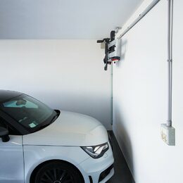 Držák nosiče kol na tažné zařízení na stěnu nebo strop 100kg - NORDRIVE