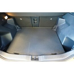 Vana do kufru TOYOTA Yaris Cross 5D r.v. 2021-> horní kufr