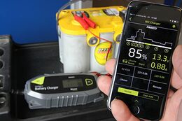 Automatická autonabíječka Pro-user IBC15000B 12/24V 15 Amp s Bluetooth a rychlonabíjením