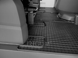 Gumové koberce VOLKSWAGEN T7 Multivan r.v. 2022-> 2.řada