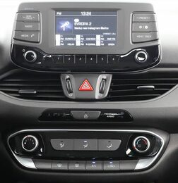 Redukce pro 9" autorádio Hyundai i30 2017-