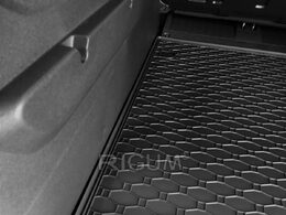 Gumová vana do kufru FIAT Doblo L1 r.v. 2023-> 5 míst