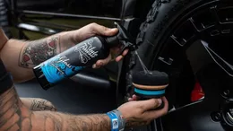 Lesklá impregnace pneumatik Auto Finesse Gloss Tyre Dressing 500 ml