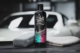 Tekutý vosk na bázi syntetických polymerů - Auto Finesse Radiance Carnauba Creme 250 ml