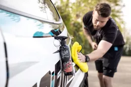 Rychlý vosk v rozprašovači Auto Finesse Glisten Spray Wax 250 ml