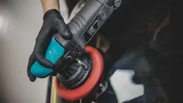 Profesionální finišovací pasta Auto Finesse Revitalise No:3 Refining Compound - V2 500 ml