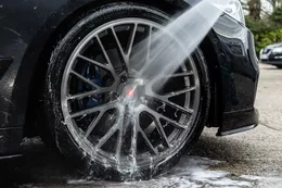 Silný čistič kol Auto Finesse Reactive Wheel Cleaner 1000 lm