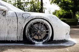 Aktivní pěna Auto Finesse Avalanche Snow Foam 500 ml