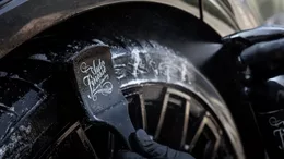 Kartáč na pneumatiky Auto Finesse Rubber Scrubber