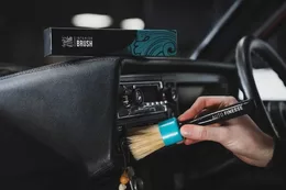 Prémiový jemný štětec do interiéru Auto Finesse Interior Detailing Brush
