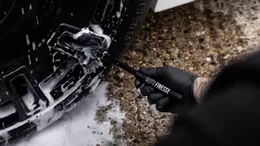 Medium jemný kartáč na ALU kola Auto Finesse Wonder Wool