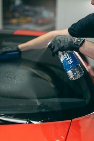 Čistič oken Gyeon Q2M Glass (500 ml)