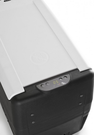Kompresorová autolednička Indel B TB41 BLACK OFF , 12/24V 40 litrů