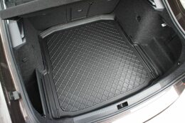 Vana do kufru ŠKODA Octavia III Hatchback 2013->