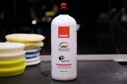 Leštící pasta Rupes Uno Protect One step Polish and Sealant Compound (250 ml)
