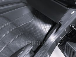 Gumové koberce RENAULT Austral MHEV r.v. 2023->