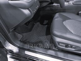Gumové koberce TOYOTA Camry r.v. 2018->