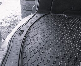 Gumová vana do kufru Ford Mondeo Combi r.v. 2007-> Dojezdové kolo