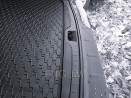 Gumová vana do kufru Volvo XC60 r.v. 2008-2016