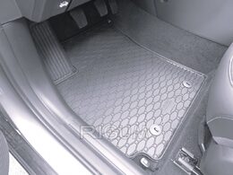 Gumové koberce HYUNDAI Kona r.v. 2023->
