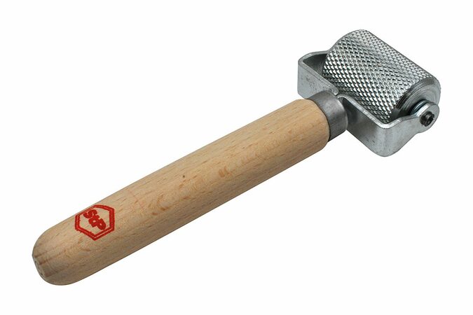 Přítlačný kovový váleček 40mm