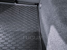 Gumová vana do kufru Fiat Tipo Hatchback r.v. 2016-> s plnohodnotnou rezervou