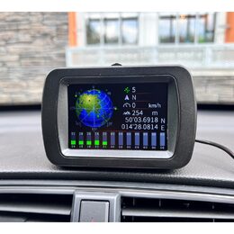 Palubní DISPLEJ 3,5" LCD, GPS měřič rychlosti s vestavěným víceosým gyroskopem