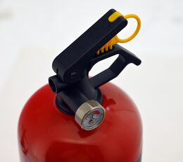 Hasicí přístroj práškový 2 kg ABC (13A 89 B/C)
