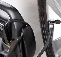 Startovací zdroj s kompresorem 4v1, 17000 mAh/900A 12V