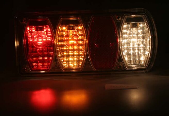 x Sdružená lampa zadní pravá