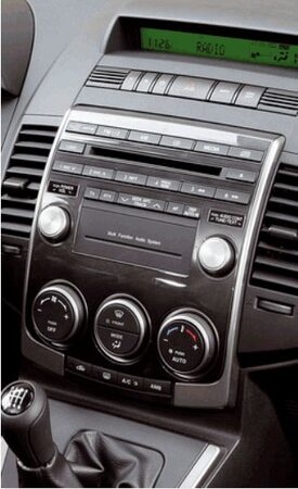 ISO redukce pro Mazda 5 02/2005-09/2010 včetně ovládání větrání