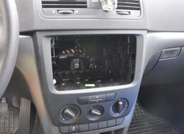 2ISO Škoda Oct. Fabia 2007-, Yeti 09-, Roomster, Superb,VW Golf V 03-, Touran 03-, Passat