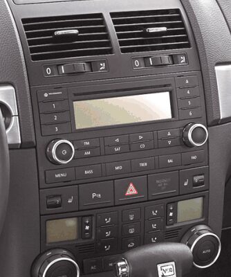 2DIN redukce pro VW Transporter T5, Multivan, Touareg