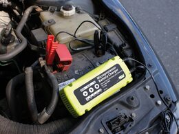 Automatická autonabíječka DFC 900 6A 12V Pro-user