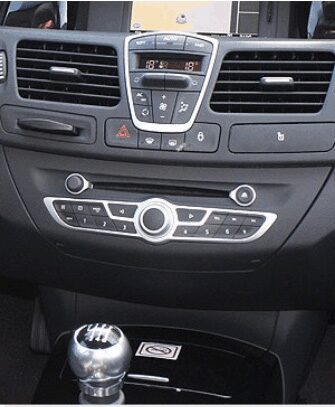 ISO redukce pro Renault Laguna III 10/2007-