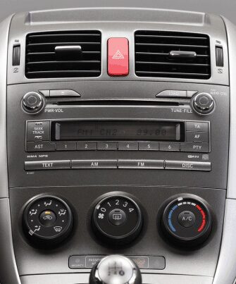 ISO redukce pro Toyota Auris 10/2006-2012