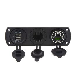 Trojitá zásuvka do panelu CL, 3x USB-A + 1x USB-C nabíječka