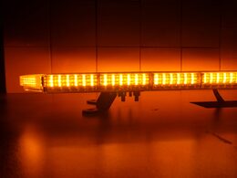 LED rampa 1240mm, oranžovo červeno/modrá+bílá, 10-30V, ECE R65