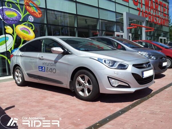 Lišty dveří Hyundai i40 Hatchback r.v. 2011->