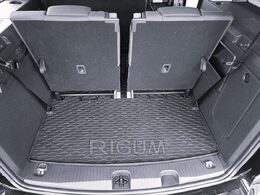 Gumová vana do kufru FORD Grand Tourneo Connect r.v. 2022-> 5/7 míst