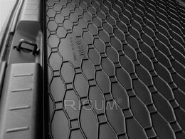 Gumová vana do kufru Toyota Yaris r.v. 2006-2011