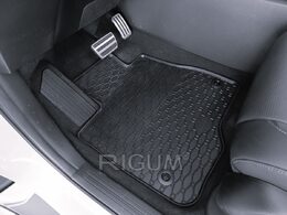 Gumové koberce HONDA CR-V (e:HEV, PHEV) r.v. 2023->