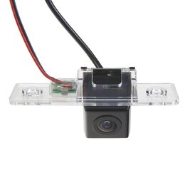 Kamera PAL/NTSC do vozu VW Touareg, Škoda Yeti, Fabia, Superb I, Passat 01-05