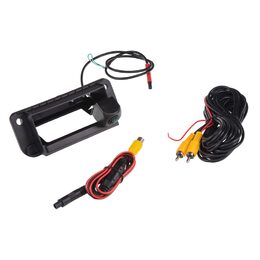 Kamera AHD/CVBS do vozu Mercedes C, E v madle kufru